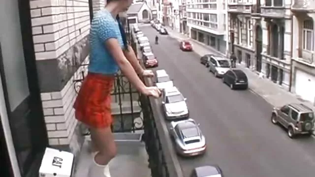 Little HD Porn: أرى تنورتك سكس محارم اجنبي مترجم على pornHD