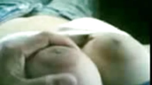 جوردي سكس محارم مترجم اجنبي يغزو خصوصية يوجا أمي و Cooter