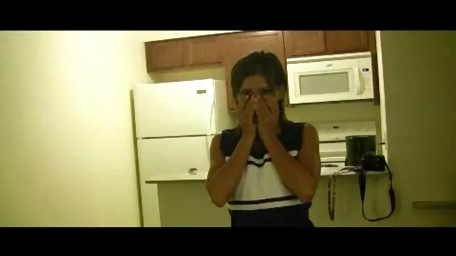 خادمة الكلية مقاطع سكس اجنبي محارم الروسية تجد الأم BF ديكي! النافورات ASAP
