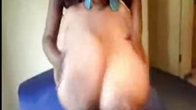 TushyRaw: مثير سارة تفغر أحمقها الصغير مثل المحترفين في محارم سكس اجنبي PornHD