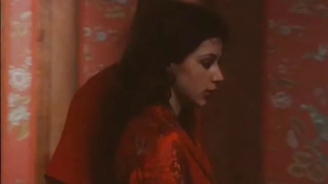 تلعب تلميذة سمراء سكس اجنبي محرمات في مشهد عنيف بين الأعراق