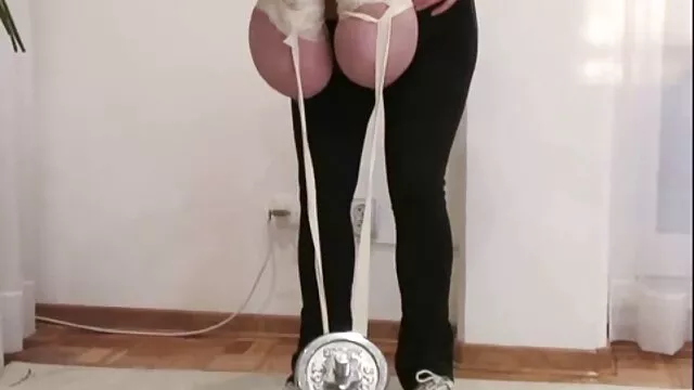 أصيب كس كندرا الأبيض بخمسة دونغ مقاطع سكس اجنبي محارم أسود سميك
